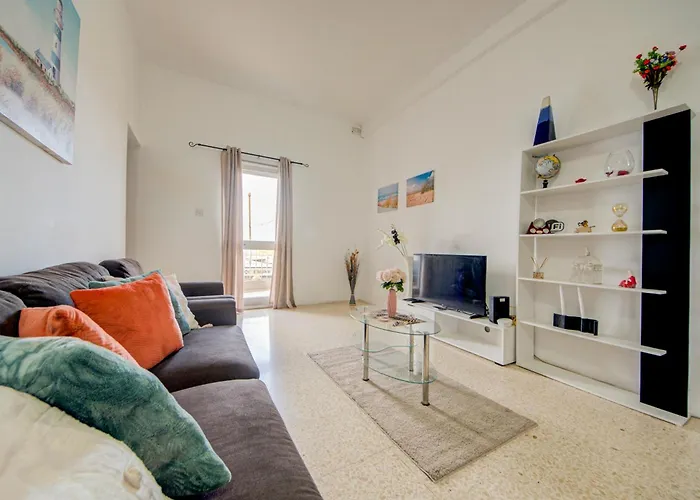 Seaview Promenade Maisonette 3br 2ba 세인트폴스베이