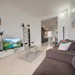 Seaview Promenade Maisonette 3br 2ba St. Paul's Bay