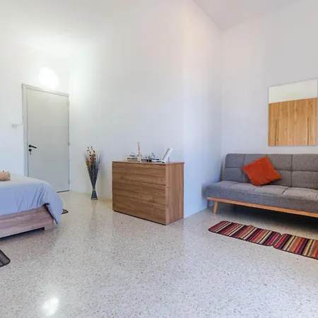 Seaview Promenade Maisonette 3br 2ba * St. Paul's Bay